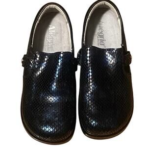 ALEGRIA "Keli" Women's Slip-on Clogs, Navy Blue/Embossed/Snakeskin, Size 7- 7.5